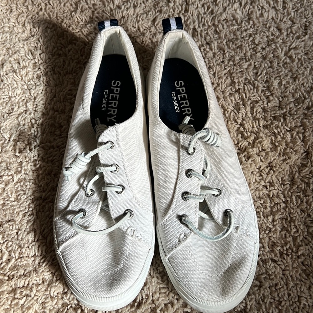 White sperry shoes
